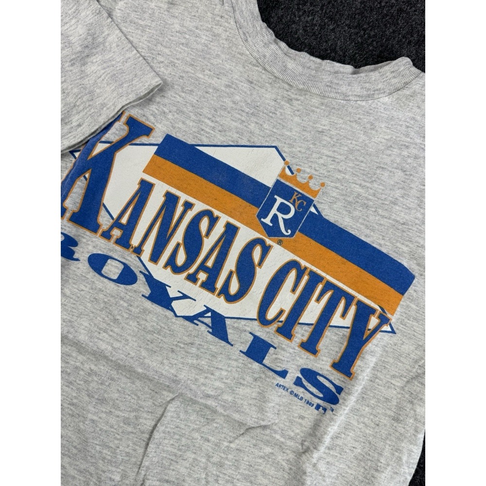 Vintage 1989 Kansas City Royals Shirt Artex MLB Made USA Mens M